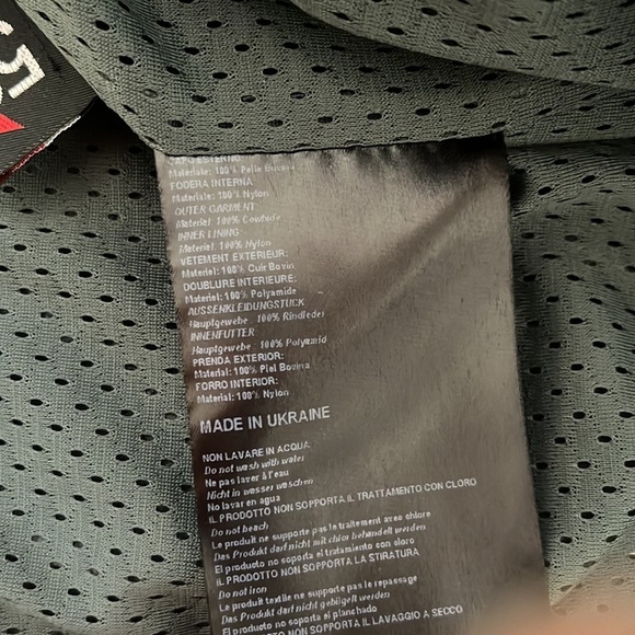 Mens Dainese Motorcycle Jacket Size 52 - Picture 9 of 13